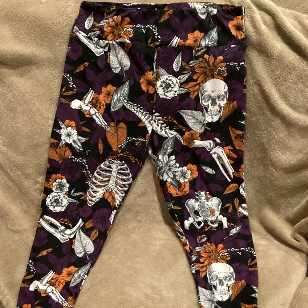 LulaRoe Skeleton Leggings for Halloween